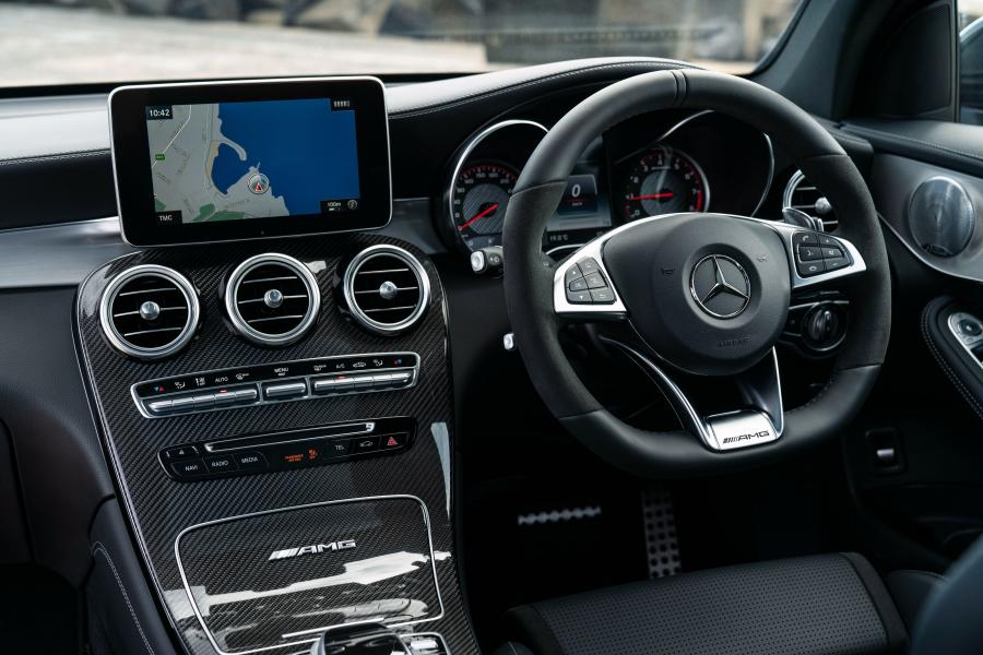 Торпедо Mercedes-AMG GLC63 S 4Matic+ (X253) 2018 года  (AU) (фото 33 из 40)